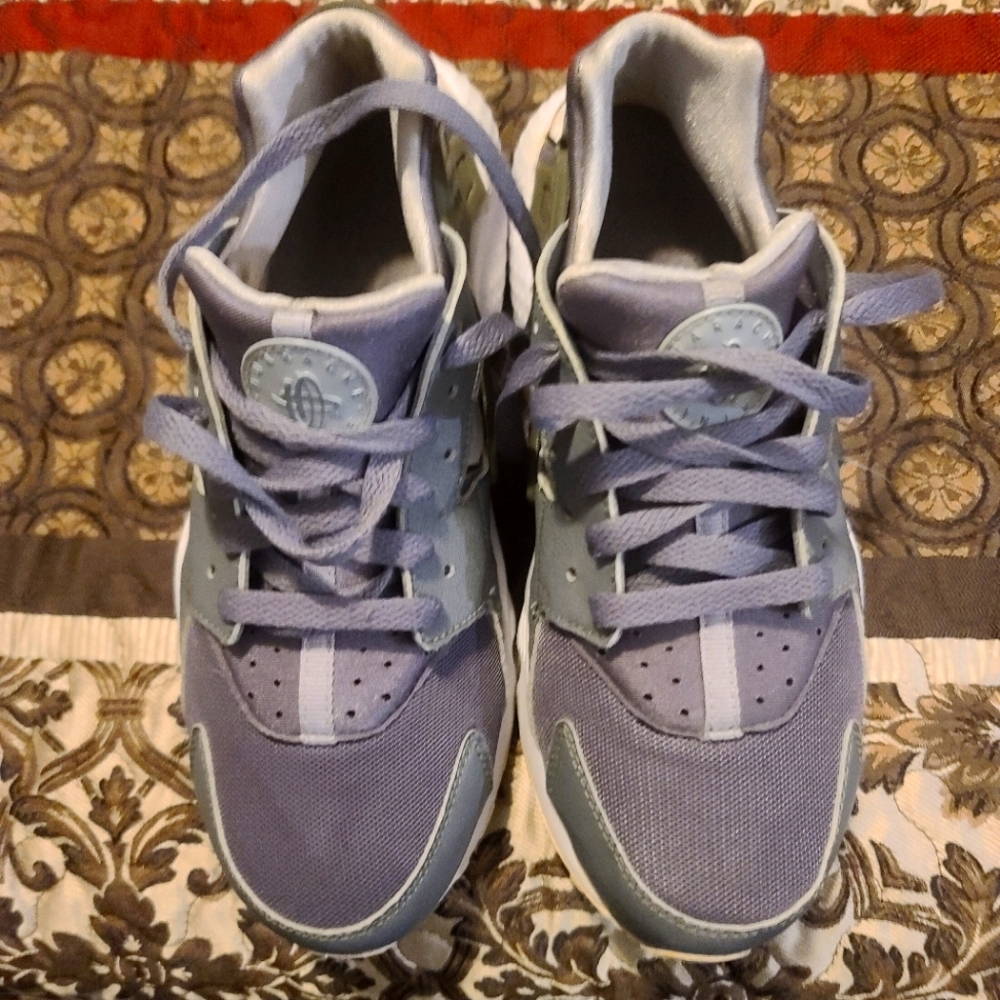 Nike Huraches